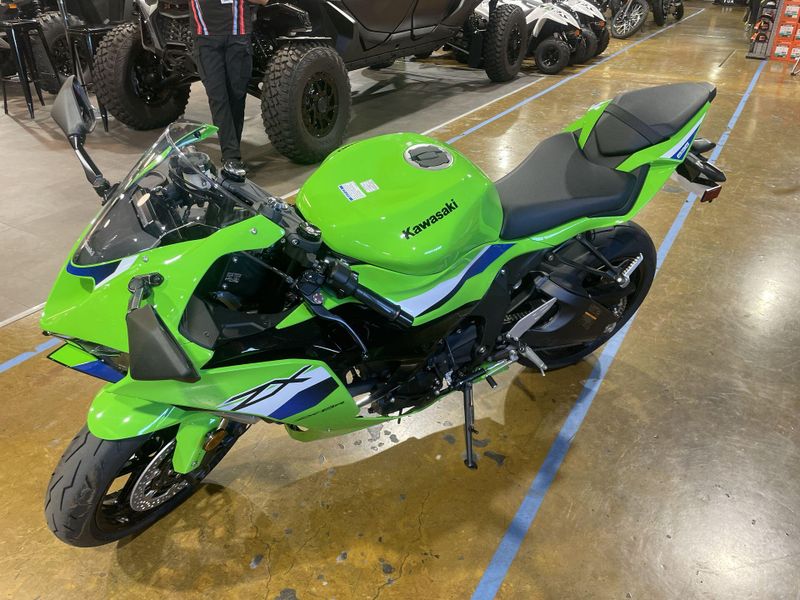 New 2027 Kawasaki NINJA ZX-6R ABS Image 11