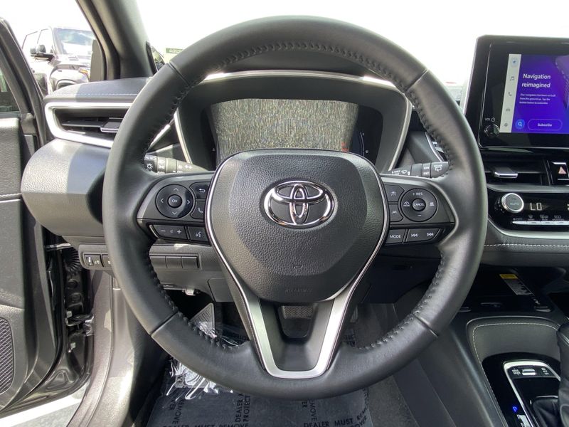 Used 2025 Toyota Corolla Hatchback XSEImage 26