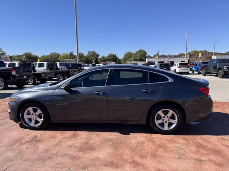 Used 2020 Chevrolet Malibu LSImage 5