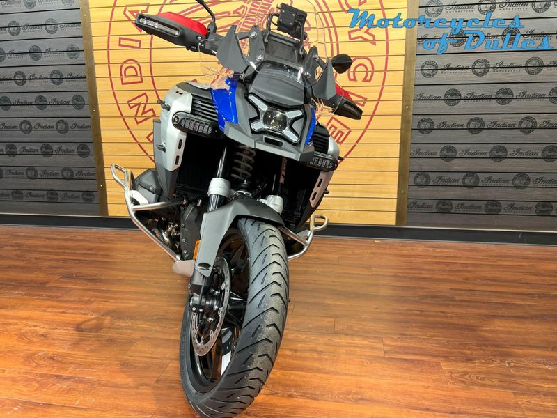 2025 BMW R 1300 GS Adventure Auto Image 3