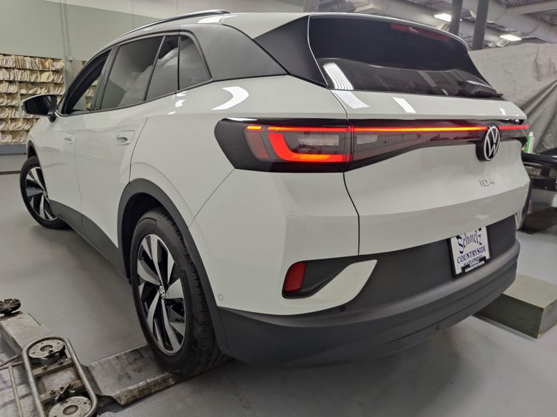 Used 2024 Volkswagen ID.4 StandardImage 10