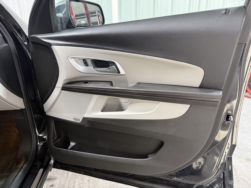 Used 2015 Chevrolet Equinox LTZImage 11