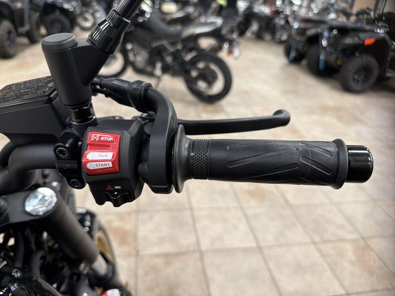 New 2026 Yamaha XSR900 Image 24