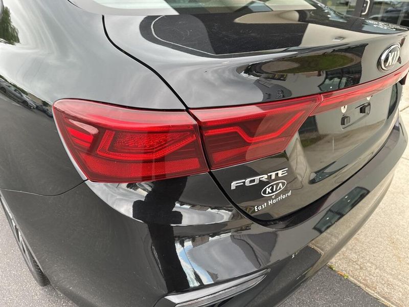 2019 Kia Forte SImage 9
