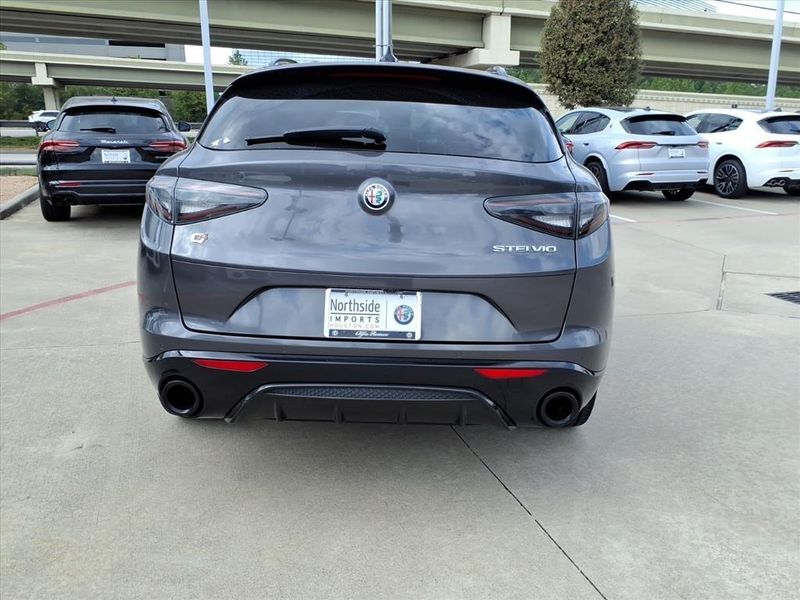 Used 2024 Alfa Romeo Stelvio VeloceImage 16