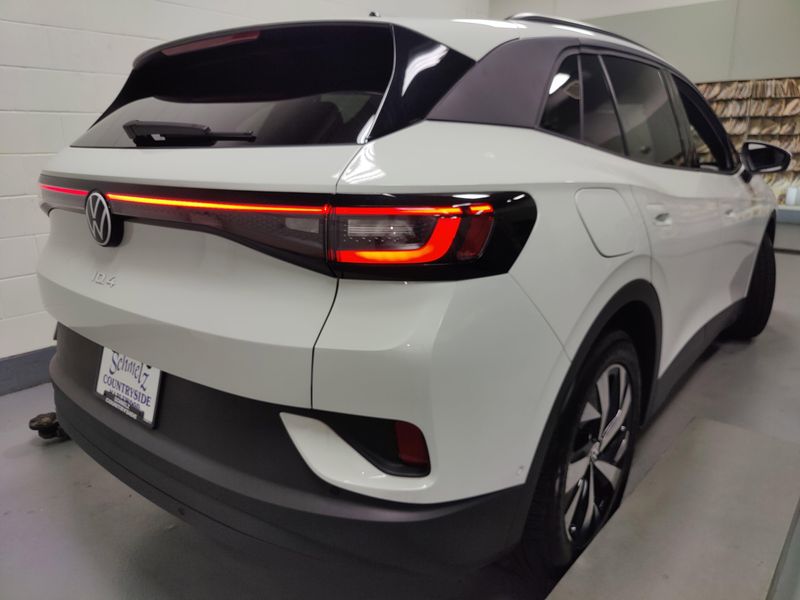 Used 2024 Volkswagen ID.4 StandardImage 10