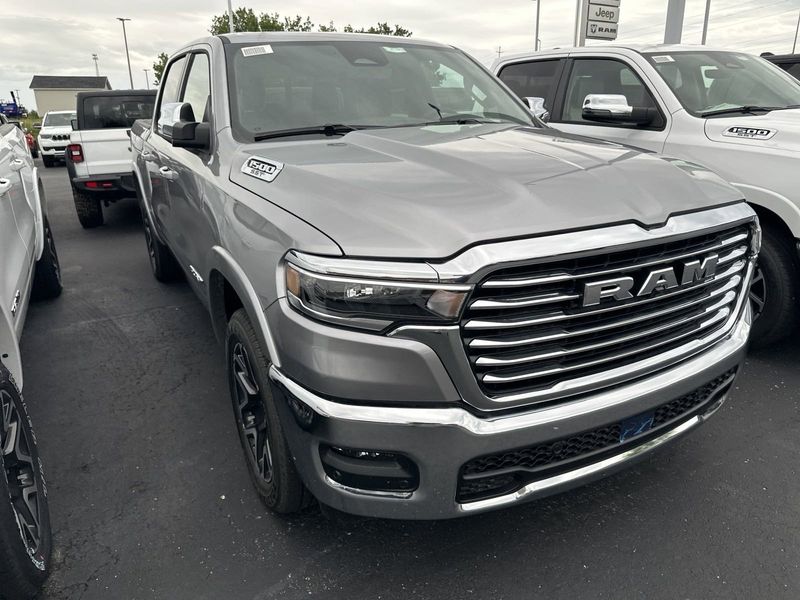 2025 RAM 1500 Laramie Crew Cab 4x4 5