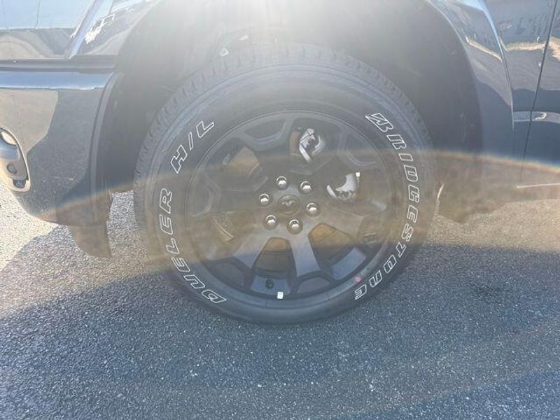 2026 RAM 1500 Big Horn Crew Cab 4x4 5'7' Box