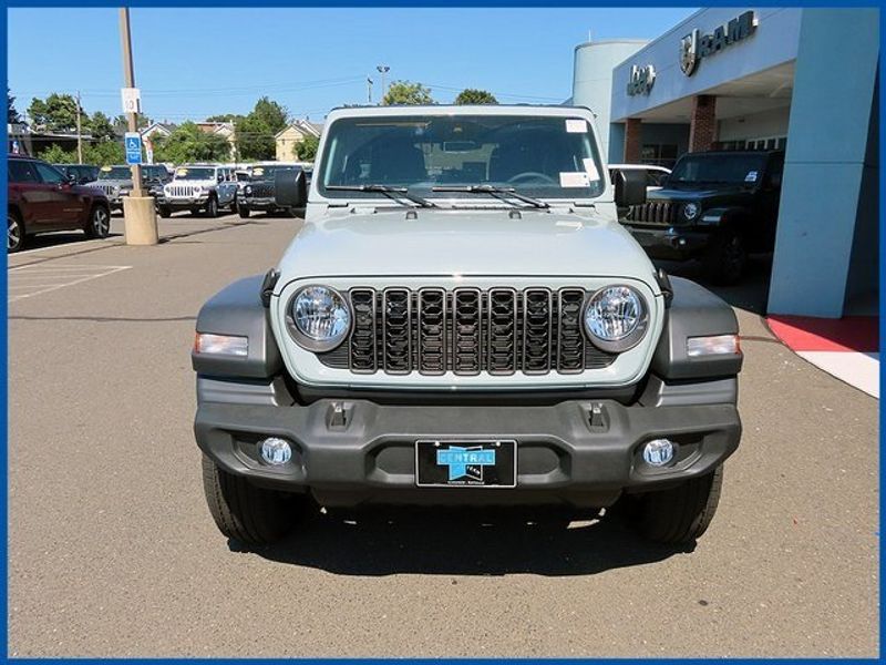 2024 Jeep Wrangler Sport SImage 3