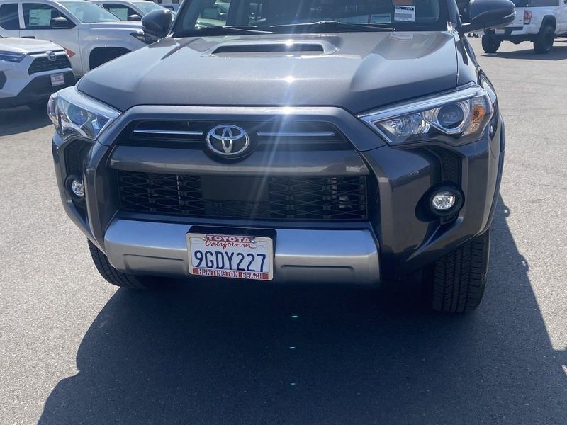 2023 Toyota 4Runner TRD Off-Road PremiumImage 9