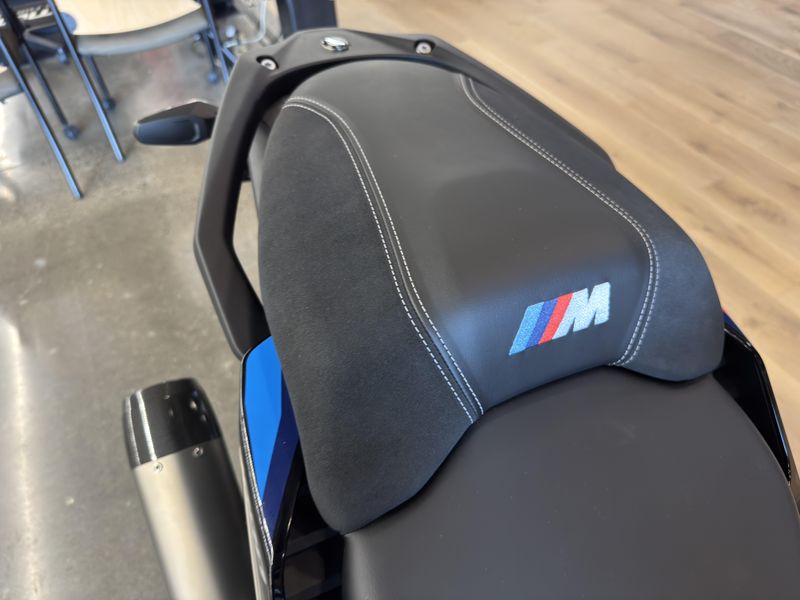 2025 BMW M 1000 XR BLACK STORM METALLIC 