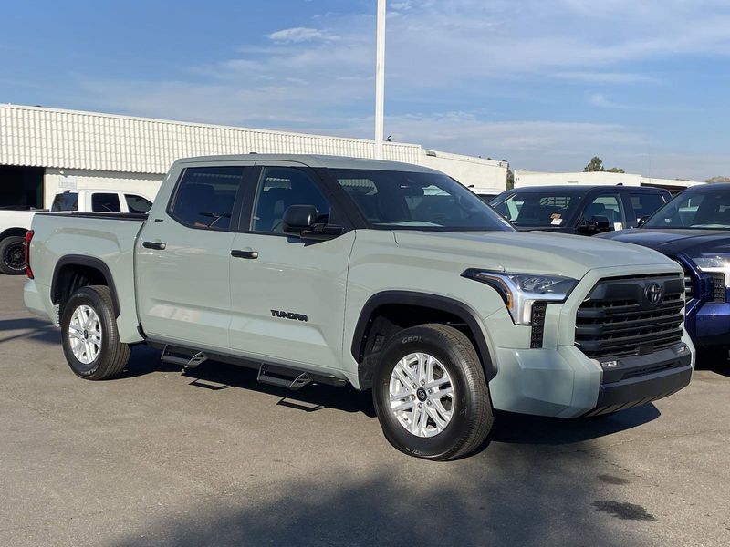 2025 Toyota Tundra SR5Image 2