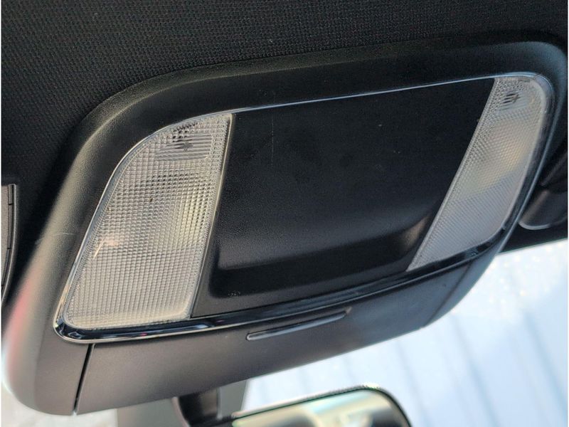 Used 2022 Dodge Charger SXTImage 26