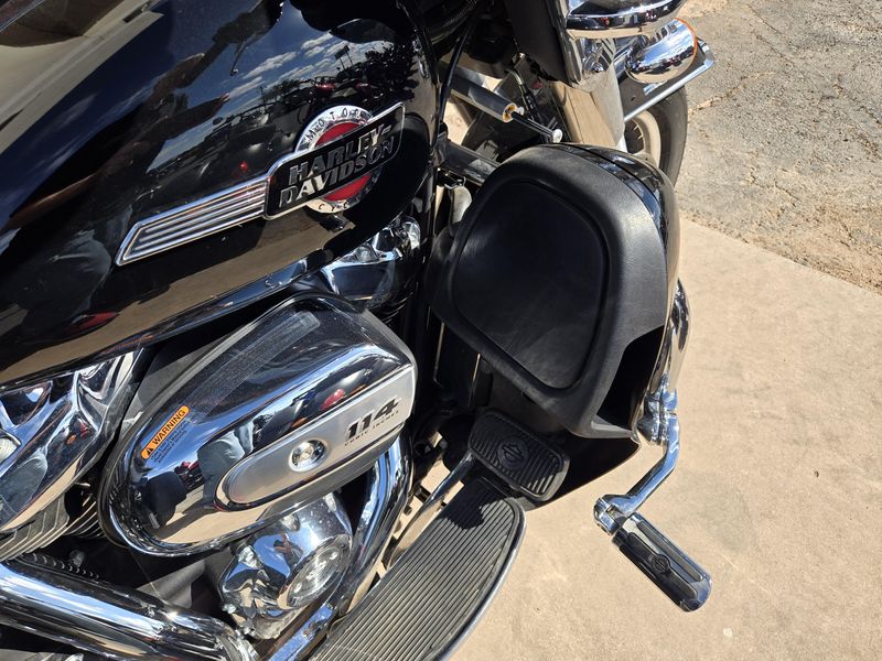 USED 2022 HARLEY TRIKE TRI GLIDE ULTRA Image 12