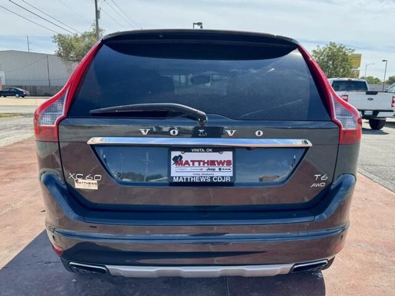 Used 2016 Volvo XC60 T6 Drive-EImage 6