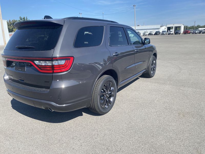 2025 Dodge Durango GT photo 6