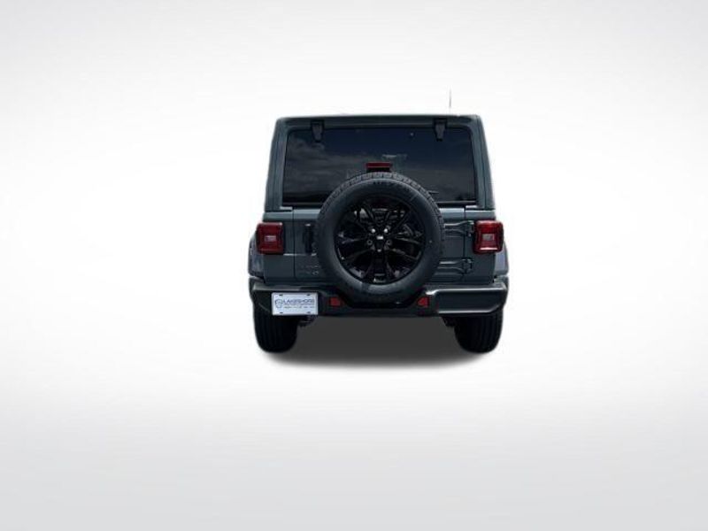2025 Jeep Wrangler 4-door Sahara 4xe