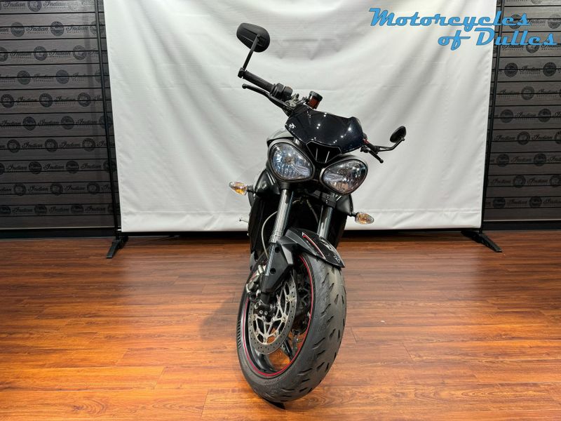 2018 Triumph Street Triple RS Image 3