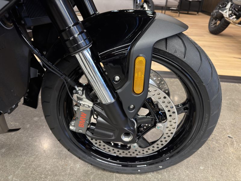 2026 BMW R 1300 RS - BLACK STORM METALLIC - TRIPLE BLACK 