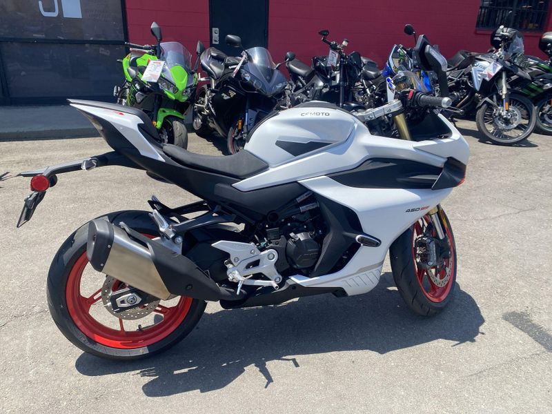 Used 2025 CFMOTO 450SS Image 11