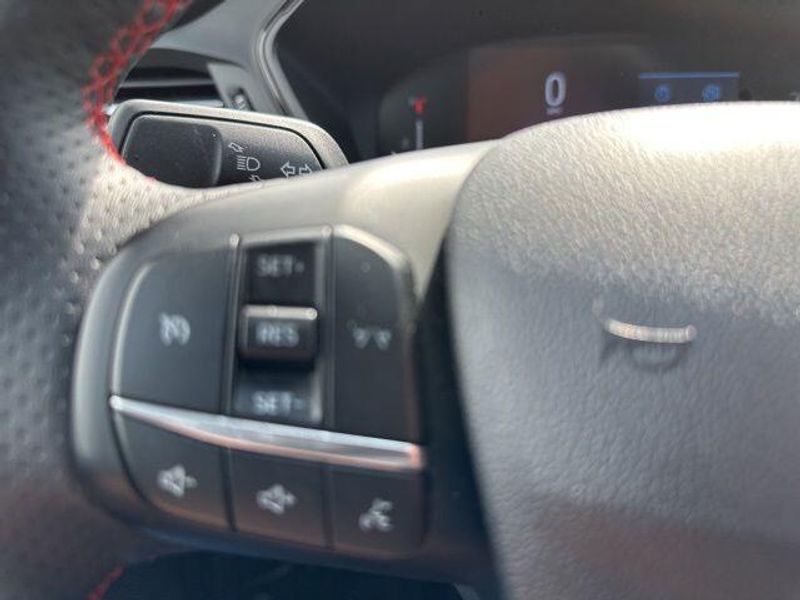 2024 Ford Escape ST-LineImage 26