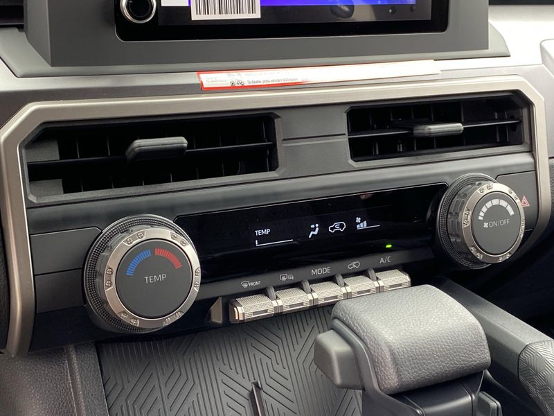 New 2025 Toyota 4Runner SR5Image 17