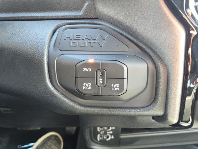 2025 Ram 3500 Tradesman photo 16