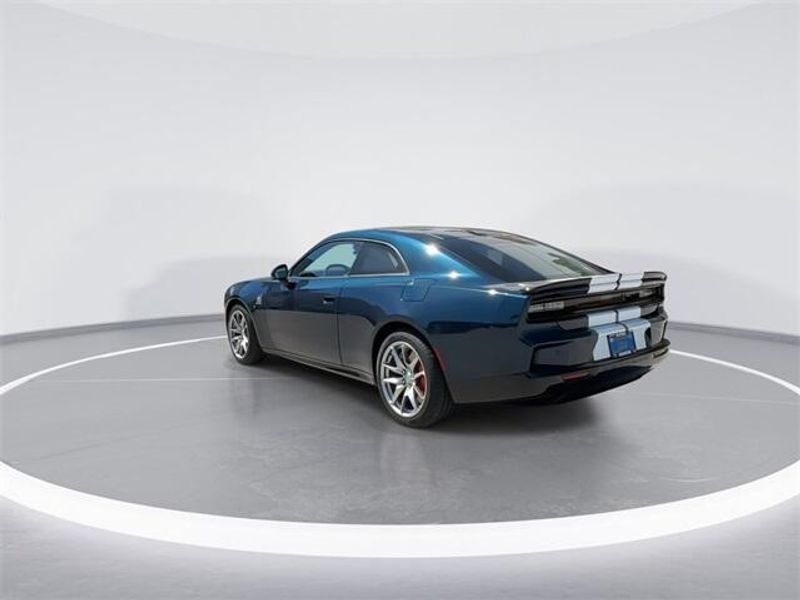 New 2024 Dodge Charger Daytona Scat Pack AwdImage 6