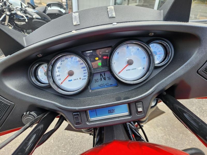 Used 2016 Victory Cross Country ABS Havasu Red Pearl 49ST Base Image 3