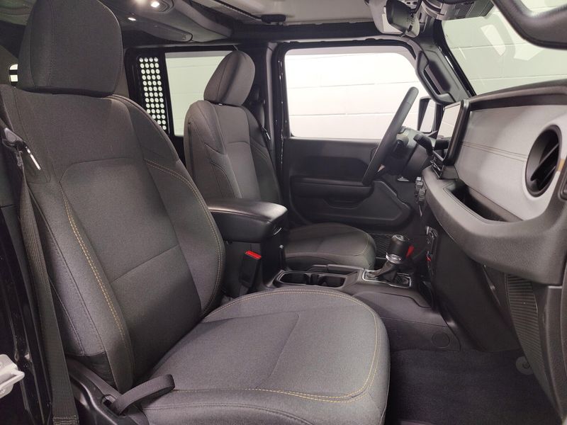 Used 2024 Jeep Wrangler 4xE Willys w/ConvenienceImage 5
