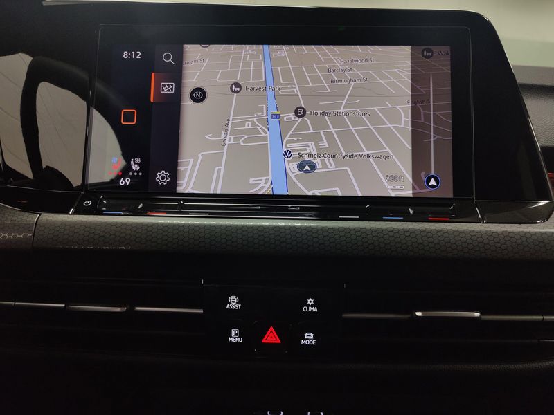 2022 Volkswagen Golf GTI SE w/Sunroof/Leather PkgImage 8