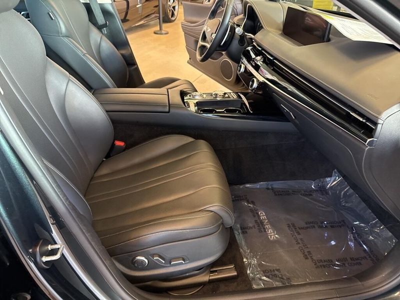 2023 Genesis G80 2.5T