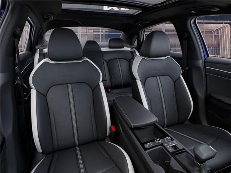 New 2025 Kia K5 GT-LineImage 15