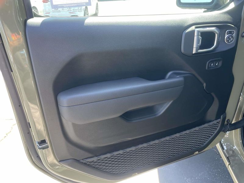 New 2026 Jeep Wrangler 4-door Sport S