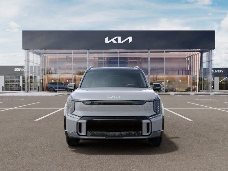 New 2026 Kia EV9 GT-LineImage 2