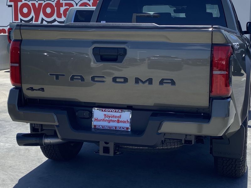 2025 Toyota Tacoma TRD Off RoadImage 2