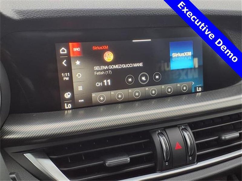 2025 Alfa Romeo Stelvio Image 24