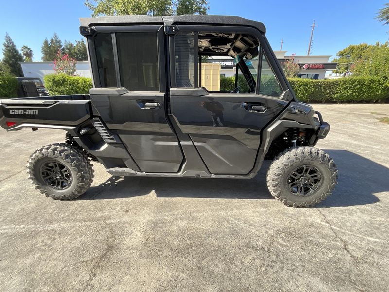 New 2026 Can-Am DEFENDER MAX TEXCAB 65 HD11 Image 4