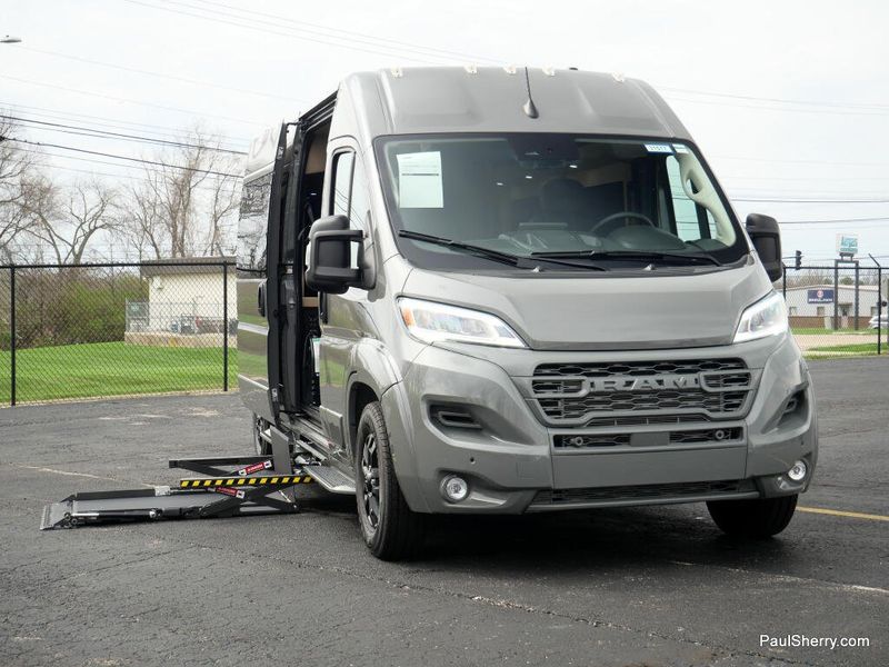 New 2026 RAM Promaster 2500 Slt+ Window Van High Roof 159' Wb