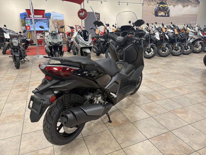 New 2026 Yamaha Xmax Image 17