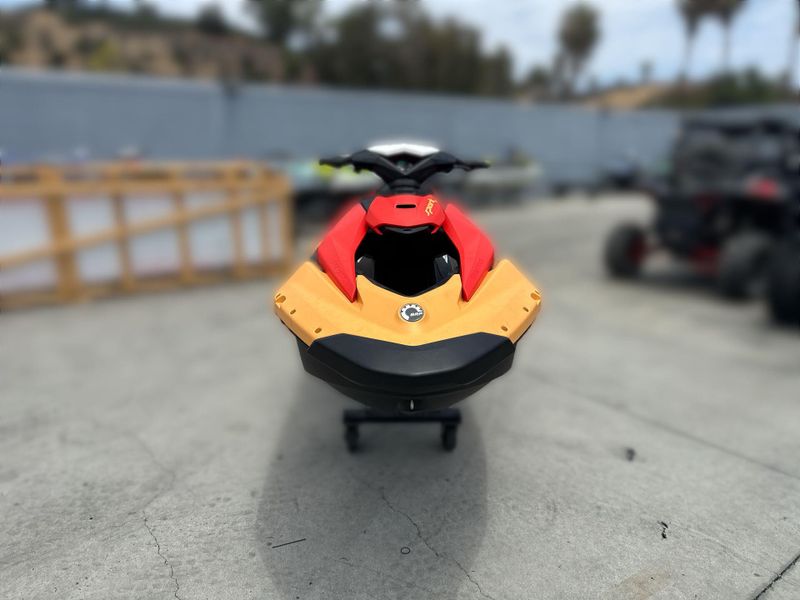 New 2026 Sea-Doo SPARK FOR 2 60 Image 10