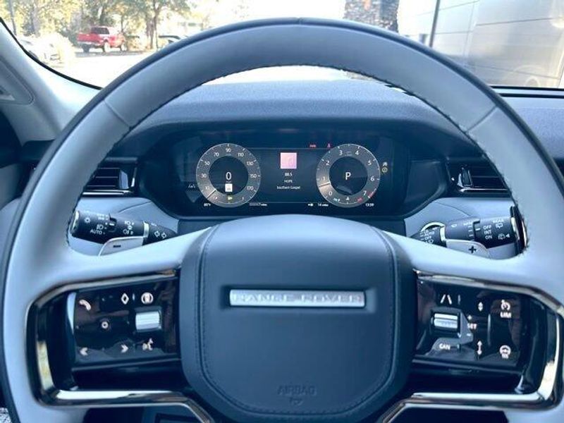 Used 2025 Land Rover Range Rover Velar Dynamic SE