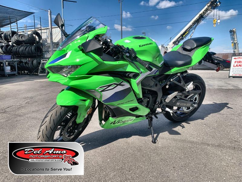 New 2026 Kawasaki NINJA ZX-4RR ABS Image 1