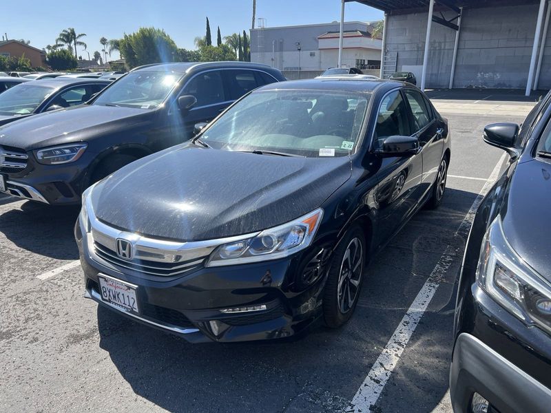 2017 Honda Accord Sedan EXImage 3