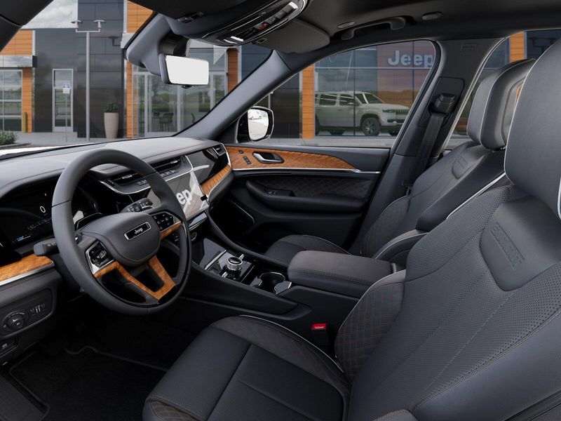 New 2026 Jeep Grand Cherokee L Summit 4x4Image 22