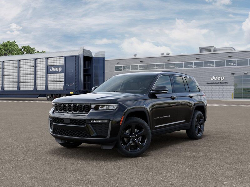 New 2026 Jeep Grand Cherokee Limited 4x4Image 1