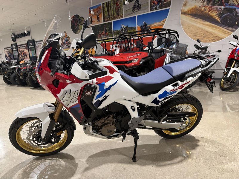 New 2026 Honda AFRICA TWIN ADV SP ES DCT Image 14
