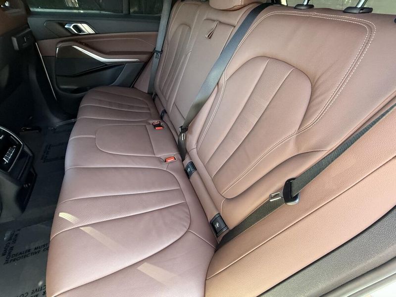 2022 BMW X5 xDrive40iImage 30