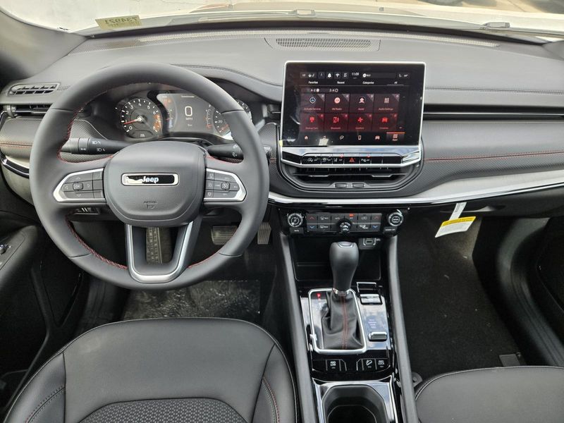 New 2026 Jeep Compass Trailhawk 4x4
