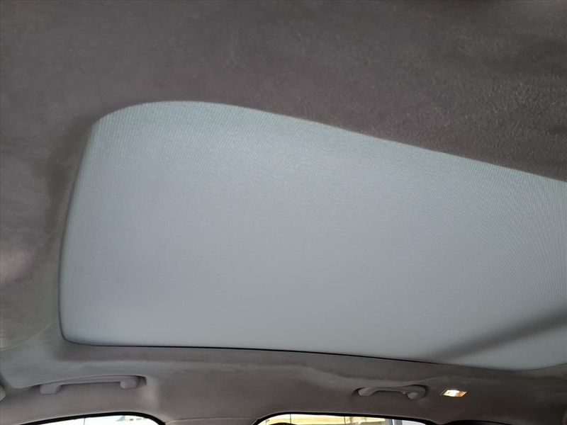 Used 2020 Jaguar F-PACE 25t PrestigeImage 20